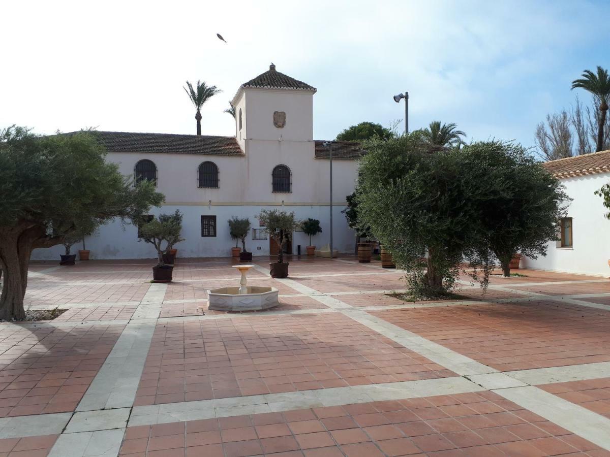 Hacienda Riqueleme Golf Resort 수끼나 외부 사진